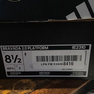 Adidas Bravada 2.0 Platform Sneakers - Black/White Size 8 1/2 Brand New 56$